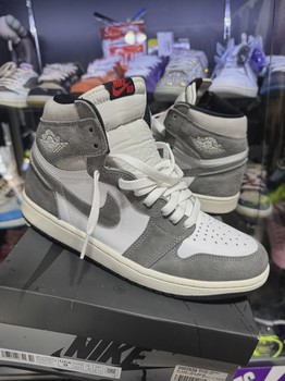 Air Jordan 1 Retro High Original Washed Black • Pre-Owned [1203] - photo 1