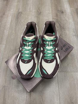 ASICS GT-2160 Earls Collection Ngāwari - Pre-Owned - view 3