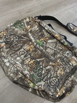 FW19 Supreme Real Tree Camo Box Logo Duffle Bag • Pre-Owned [2457] - view 3
