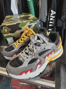 A Bathing Ape Shark Sta • Pre-Owned [3240] - view 2