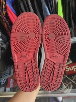 Air Jordan 1 Retro Low Original Chicago (2025) • Pre-Owned [9594] - view 5