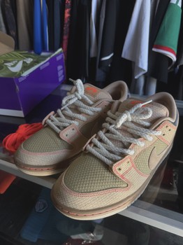 Nike SB Dunk Low Pro Som Tum • Pre-Owned [5337] - view 2