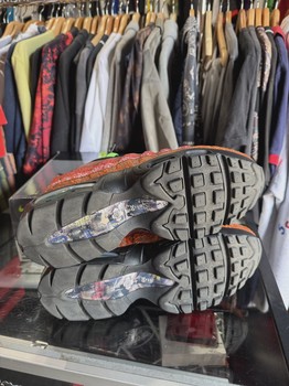 Nike Air Max 95 Big Bubble Family Reunion Hong Kong • Pre-Owned [7170] - view 3