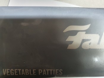 Fab Cocktail Pastry Platter Veg 400g