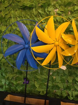 Metal Kinetic Wind Spinning Stake (Yellow/Blue)