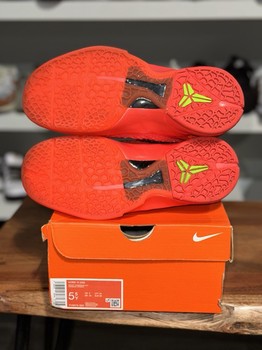 Nike Kobe 6 Protro Reverse Grinch (GS) - Pre Owned - view 6