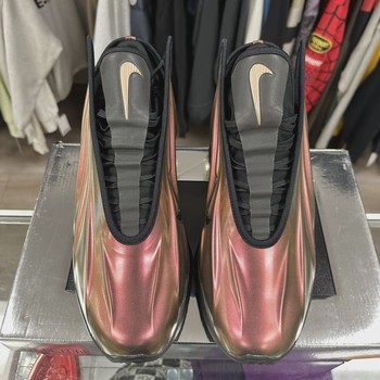 Nike GT Future Metallic Red Bronze • Pre-Owned [5194] - view 4