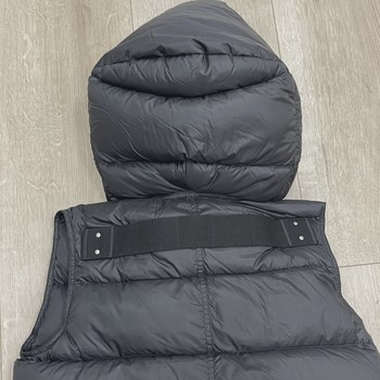 RICK OWENS KIDS Duvet Quilted Nylon Hooded Down Gilet • Pre-Owned [1520] - view 2