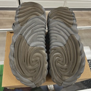 Crocs Pollex Clogs by Salehe Bembury grey • Pre-Owned [2775] - view 3