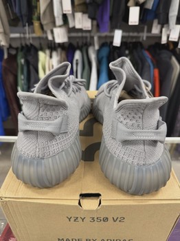adidas Yeezy Boost 350 V2 Steel Grey • Pre-Owned [6928] - view 5