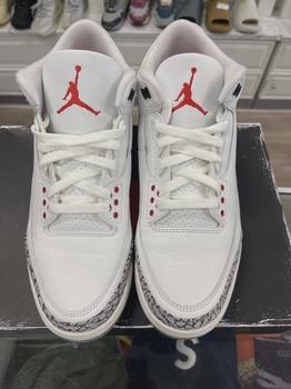 Air Jordan 3 Retro White Cement Reimagined ReStockX • Pre-Owned [2022] - view 7