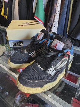 Air Jordan 4 Retro Union Off Noir • Pre-Owned [5315] - view 2