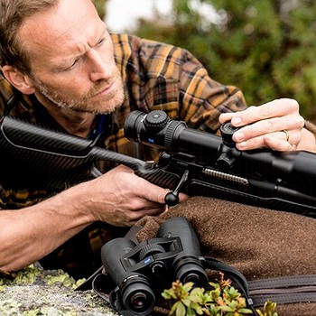 Zeiss Victory RF Range-finding Binoculars 10x42