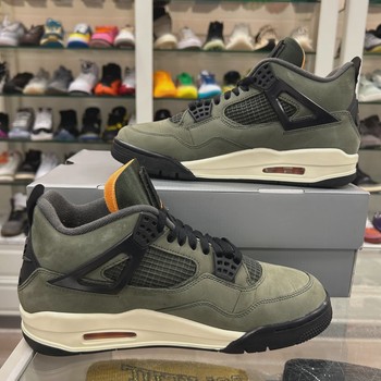 Air Jordan 4 Retro Original SP Undefeated (2025) • Pre-Owned [9227] - view 2
