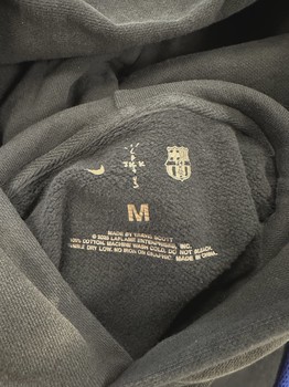 Travis Scott x Nike x FC Barcelona Spray Logo Hoodie Black • Pre-Owned [5831] - view 3