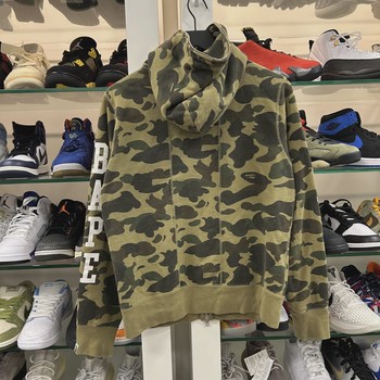 Bape rsvp hoodie • Pre-Owned [4834] - view 3
