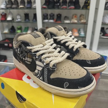 Nike SB Dunk Low Travis Scott • Pre-Owned [5695] - view 3