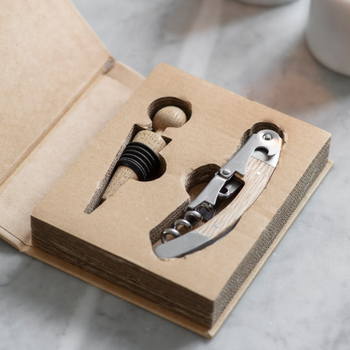 GARDEN TRADING OAK HANDLED WINE SET