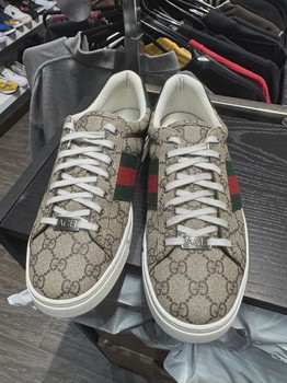 Gucci Ace Sneaker 8.5 GG (No Box) • Pre-Owned [1201] - view 2