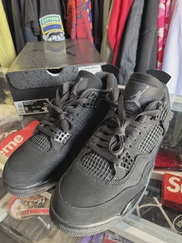 Air Jordan 4 Retro Black Cat (2025) • Pre-Owned [5066] - view 2