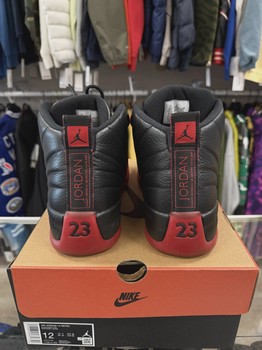 Jordan 12 Retro Flu Game (2025) • Pre-Owned [4717] - view 3