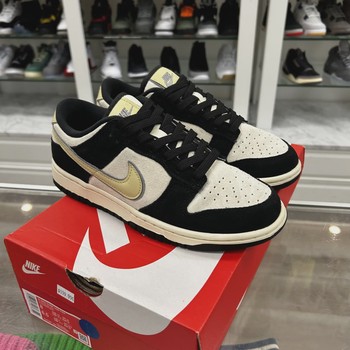 Nike Dunk Low LX Black Suede Team Gold (W) • Pre-Owned [1338] - view 6