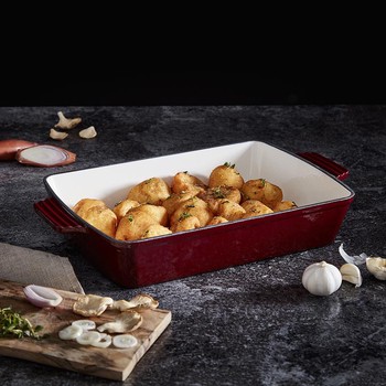 FOUNDRY CAST IRON ROASTER - BORDEAUX RED