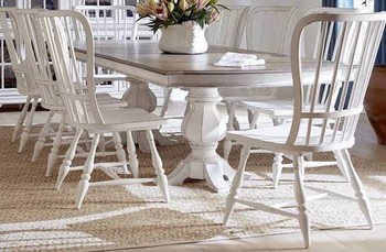 Magnolia Manor 9 piece w/ Windsor Back Chairs