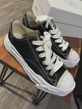 Maison Mihara Yasuhiro Hank OG Sole Canvas Low Black • Pre-Owned [3017] - view 2