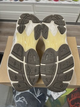 ASICS Gel-2160 Oatmeal Simply Taupe • Pre-Owned [8905] - view 4