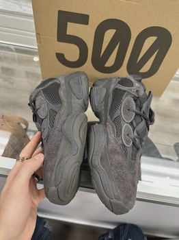adidas Yeezy 500 Utility Black • Pre-Owned [6836] - view 3