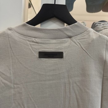 Essentials tee • Brand New [3599] - view 2