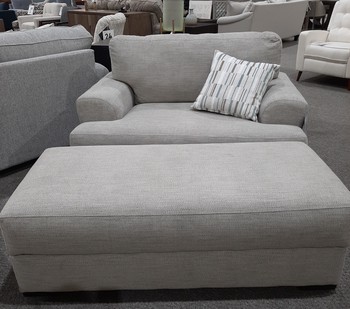 Balin Dove Chair / Ottoman