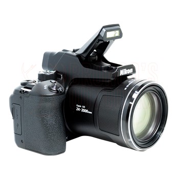 Nikon P950 Outdoor Bundle
