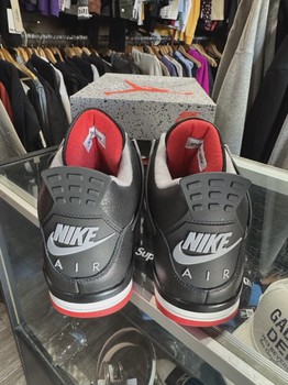 Air Jordan 4 Retro Black Red Reimagined • Pre-Owned [7032] - view 3