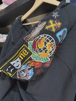 Supreme Patches Black Zip Up M • Brand New [6389] - view 3