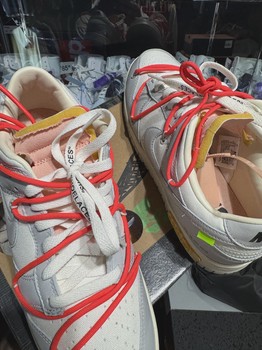 Nike Dunk Low Off-White Lot 6 • Pre-Owned [2262] - view 2