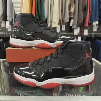 Air Jordan 11 Retro Playoffs Black Red (2019) • Pre-Owned [4439] - view 2