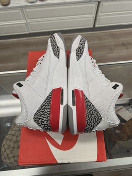Air Jordan 3 Retro Hall of Fame • Pre-Owned [7013] - view 4
