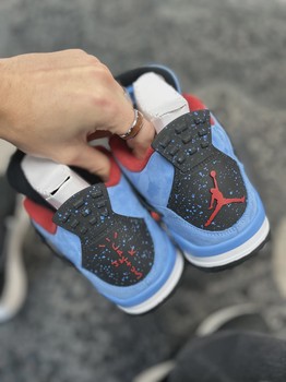 Air Jordan 4 Retro Travis Scott Cactus Jack • Pre-Owned [9085] - view 5