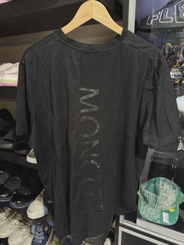 Moncler Shirt Black XL • Pre-Owned [3692] - view 2