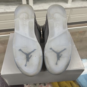 Air Jordan 5 Retro Wolf Grey (2026) (Grade School) • Pre-Owned [4446] - view 3