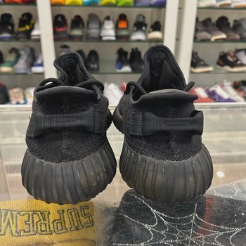 adidas Yeezy Boost 350 V2 Onyx • Pre-Owned [8594] - view 4