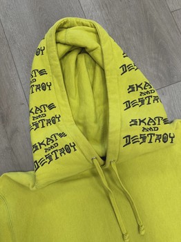 Supreme Thrasher Boyfriend Hooded Sweatshirt Pea Green • Pre-Owned [9244] - view 2