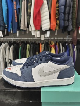 Jordan 1 Low SB Midnight Navy • Brand New [0838] - view 5
