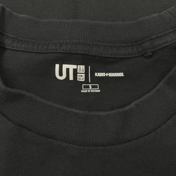 KAWS x Uniqlo Warhol UT Graphic 476351 T-shirt Black • Pre-Owned [9121] - view 3