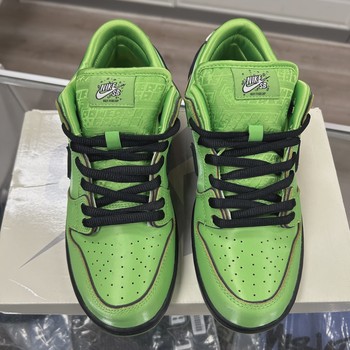 Nike SB Dunk Low The Powerpuff Girls Buttercup • Pre-Owned [1672] - view 6