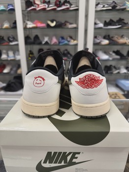 Air Jordan 1 Retro Low Original SP Travis Scott Olive (Women's) • Pre-Owned [7072] - view 3
