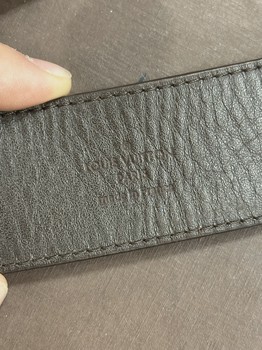 Louis Vuitton Damier Ebene Belt size 110/96 fits US 36 • Pre-Owned [1576] - view 4