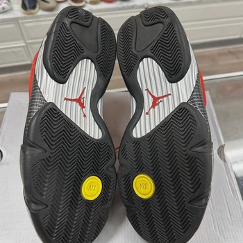 Air Jordan 14 Retro Ferrari (2025) • Pre-Owned [2206] - view 4